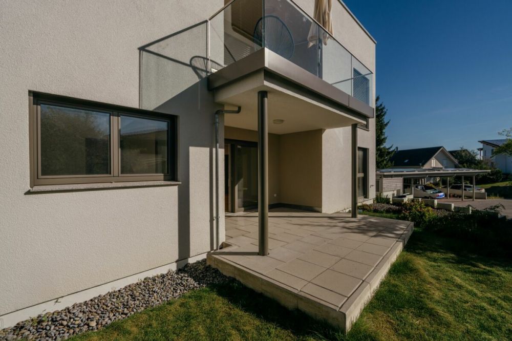 Erstbezug mit Garten - stilvolle 3.5-Zimmer-Wohnung in Rombach - Bild 9