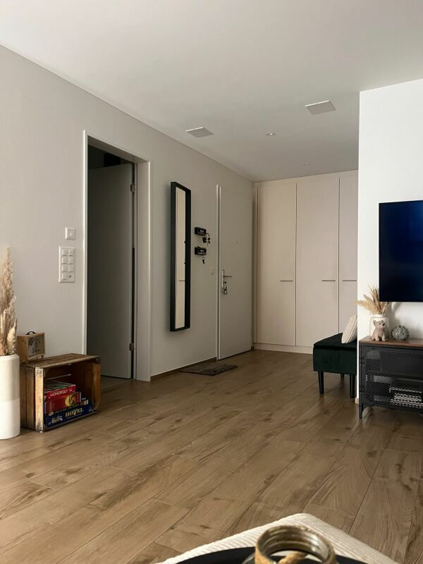 Hochwertig ausgebaute 3.5 Zimmer-Wohnung im gepflegten Parco Verde zu vermieten - Bild 6