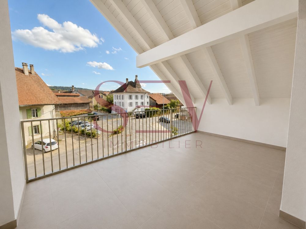NEUF - Appartement traversant de 4.5 pièces, de 129m2 - Grand baalcon avec belle vue dgagée