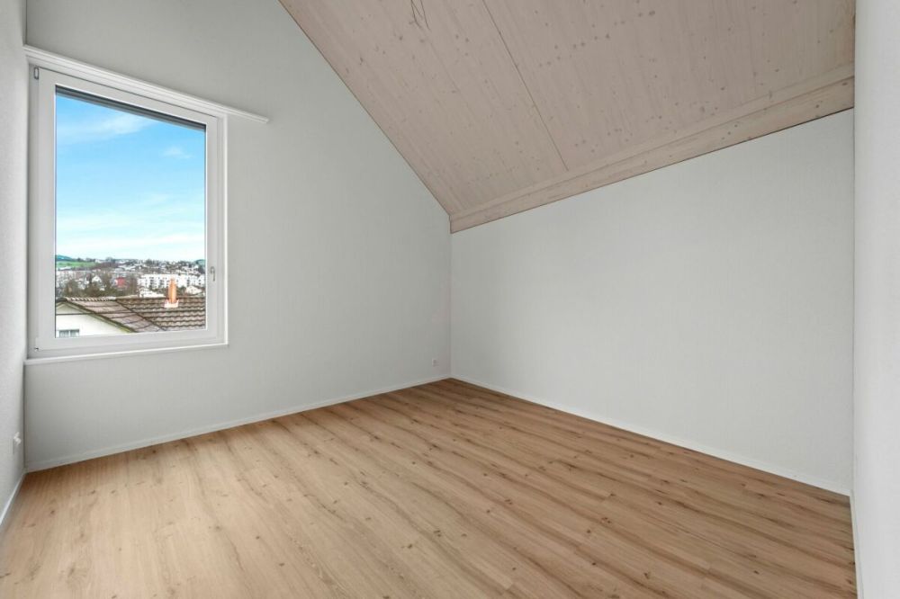 Erstbezug 5,5 Zimmer-Doppeleinfamilienhaus - Zimmer 2 Dachgeschoss