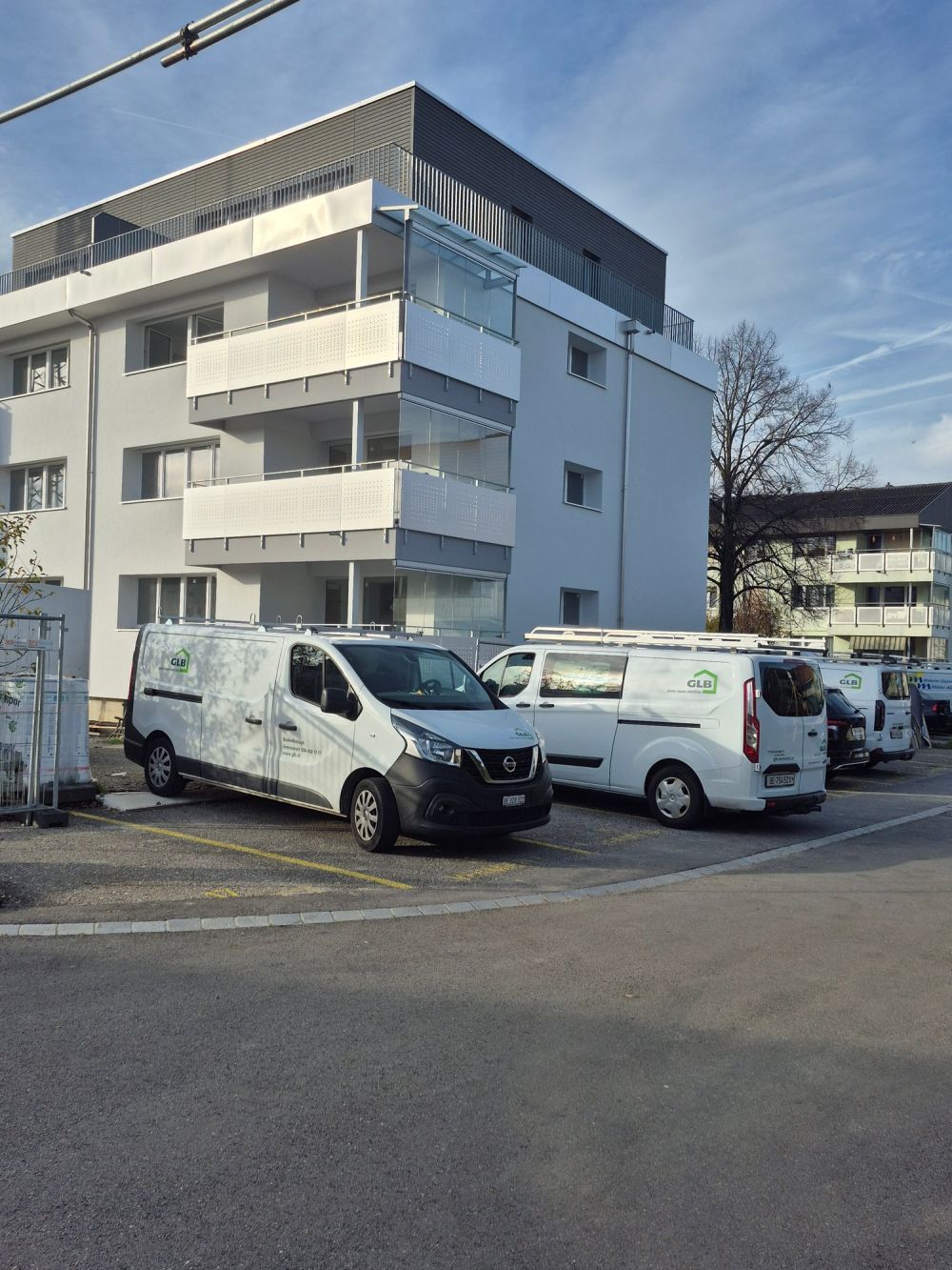 neu erstellte 3.5 Attika Wohnung mit toller Terrasse mit Weitsicht - Bild 3