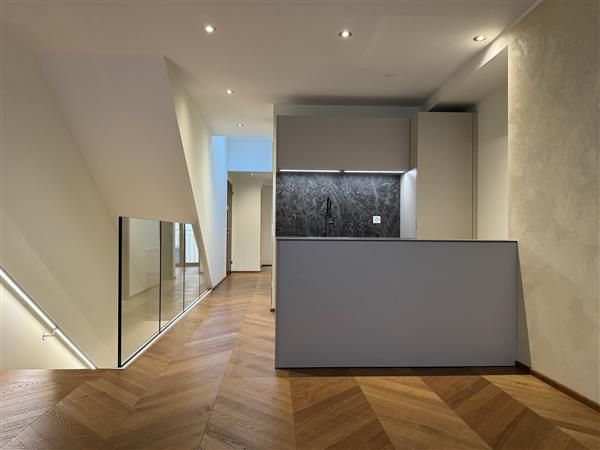 Lugano: Appartamento duplex 4.5 locali - Soggiorno