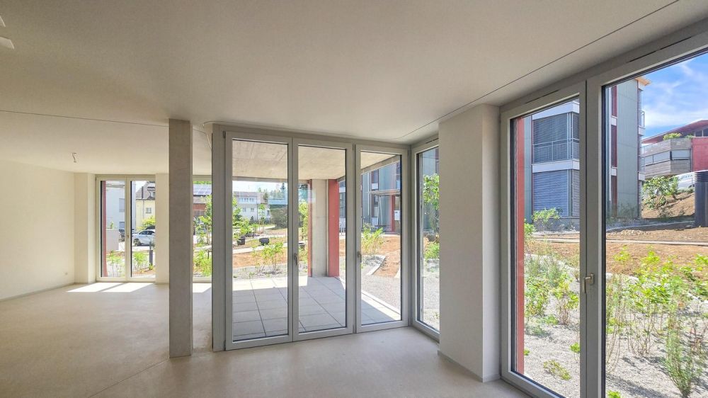 Sonnige 2.5 Zimmer-Gartenwohnung im Neubau - Bild 4