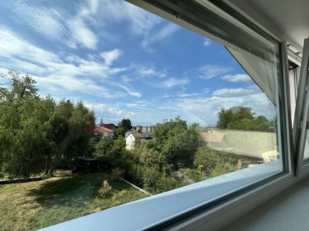 Magnifique appartement neuf, en attique avec vue lac - Bild 2
