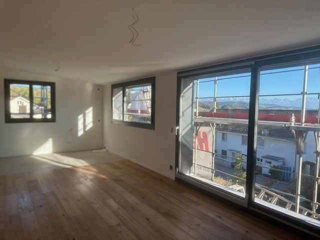 Moderne 3.5-Zimmer-Dachwohnung in Boll – Neubau mit Aussicht - Bild 4
