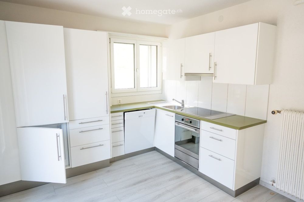 Zu vermieten: Schöne 4 1/2 Zimmerwohnung in 3-Familienhaus - Bild 2