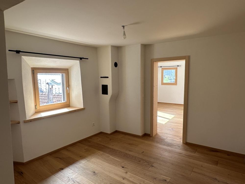 Erstbezug nach Sanierung– 4-Zimmer-Wohnung mit Wintergarten - Bild 5