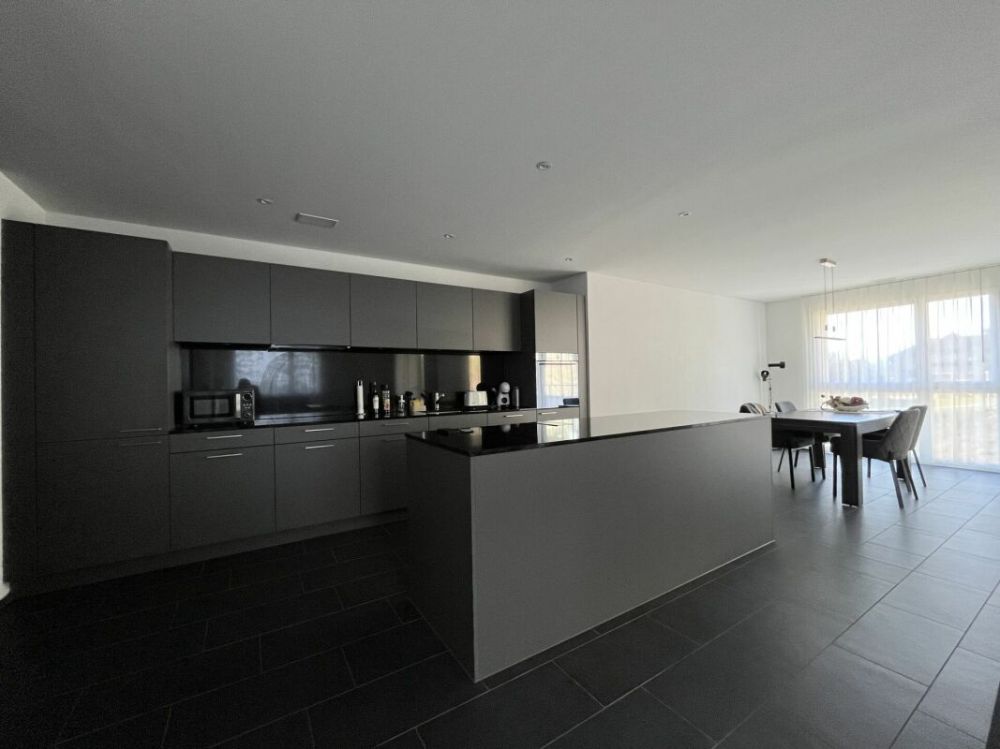 Nach Erstbezug - Moderne 2.5-Zimmerwohnung im Herzen von Uffikon - Bild 1