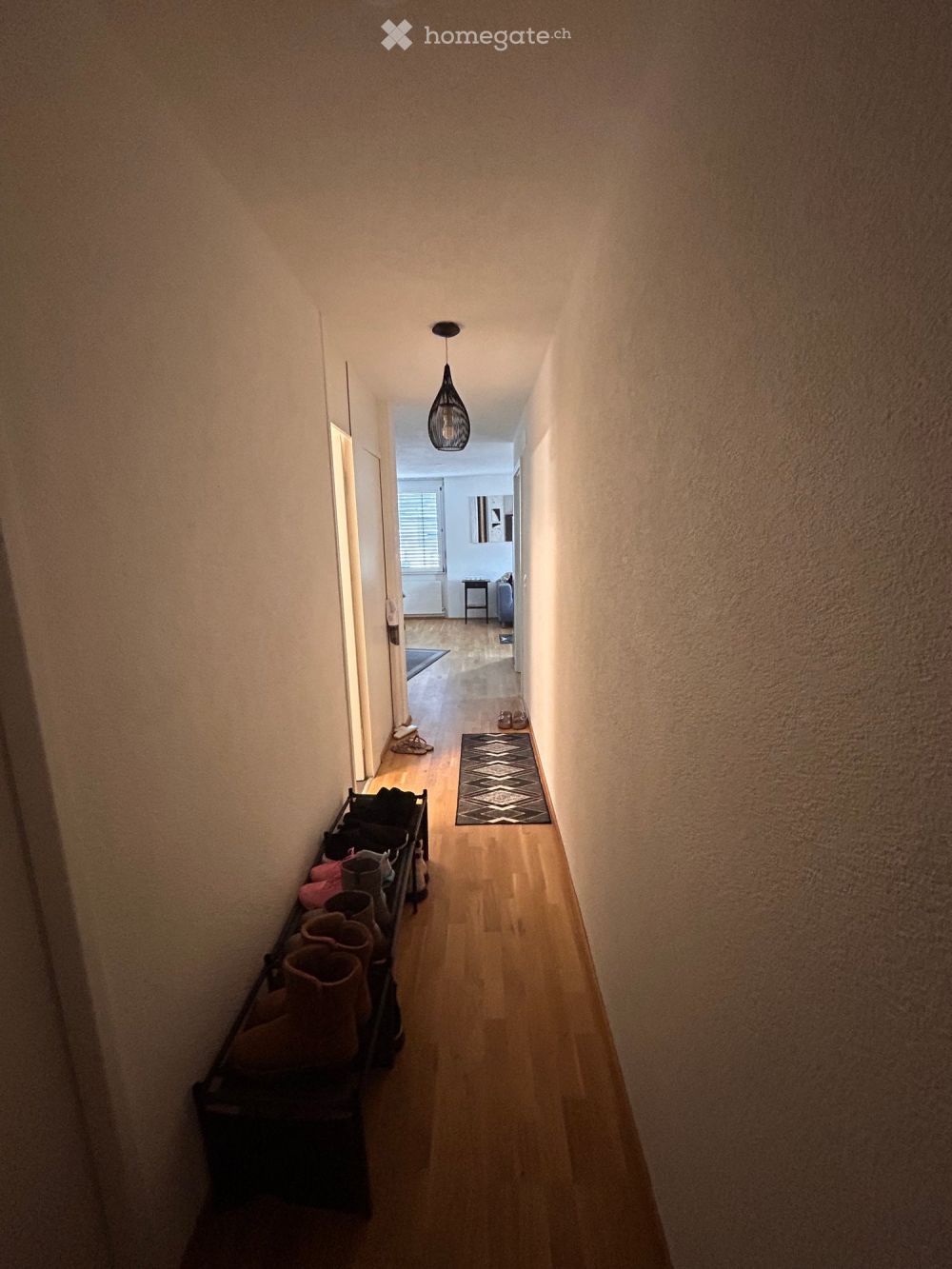 Moderne 2.5-Zimmer-Wohnung mit Balkon in Wolhusen - Bild 1