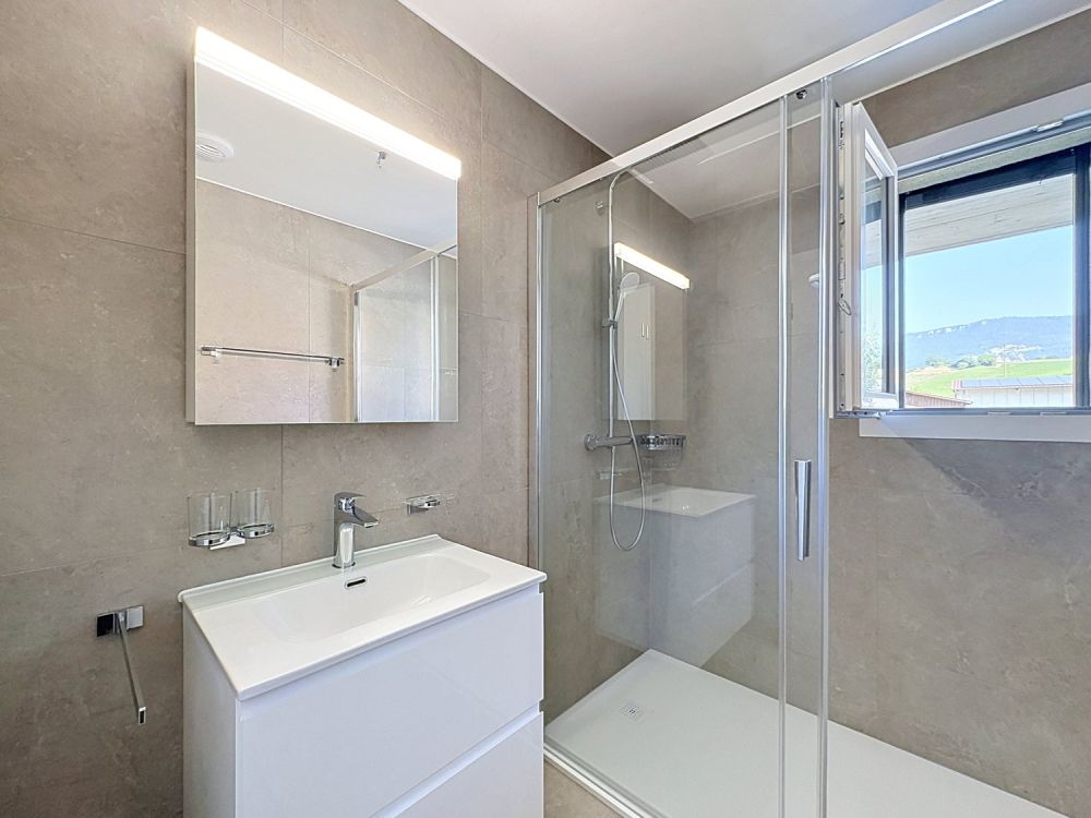 Magnifique appartement neuf de 3.5 pièces situé dans le joli village de Mathod - Bild 5