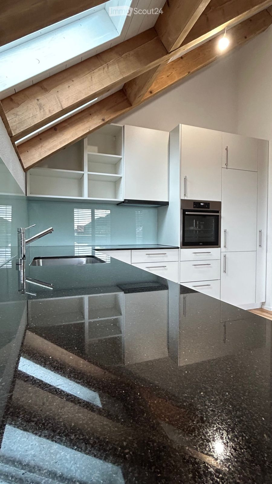 KERNSANIENIERTE UND HOCHWERTIGE 3½-ZI.-WOHNUNG - Bild 5