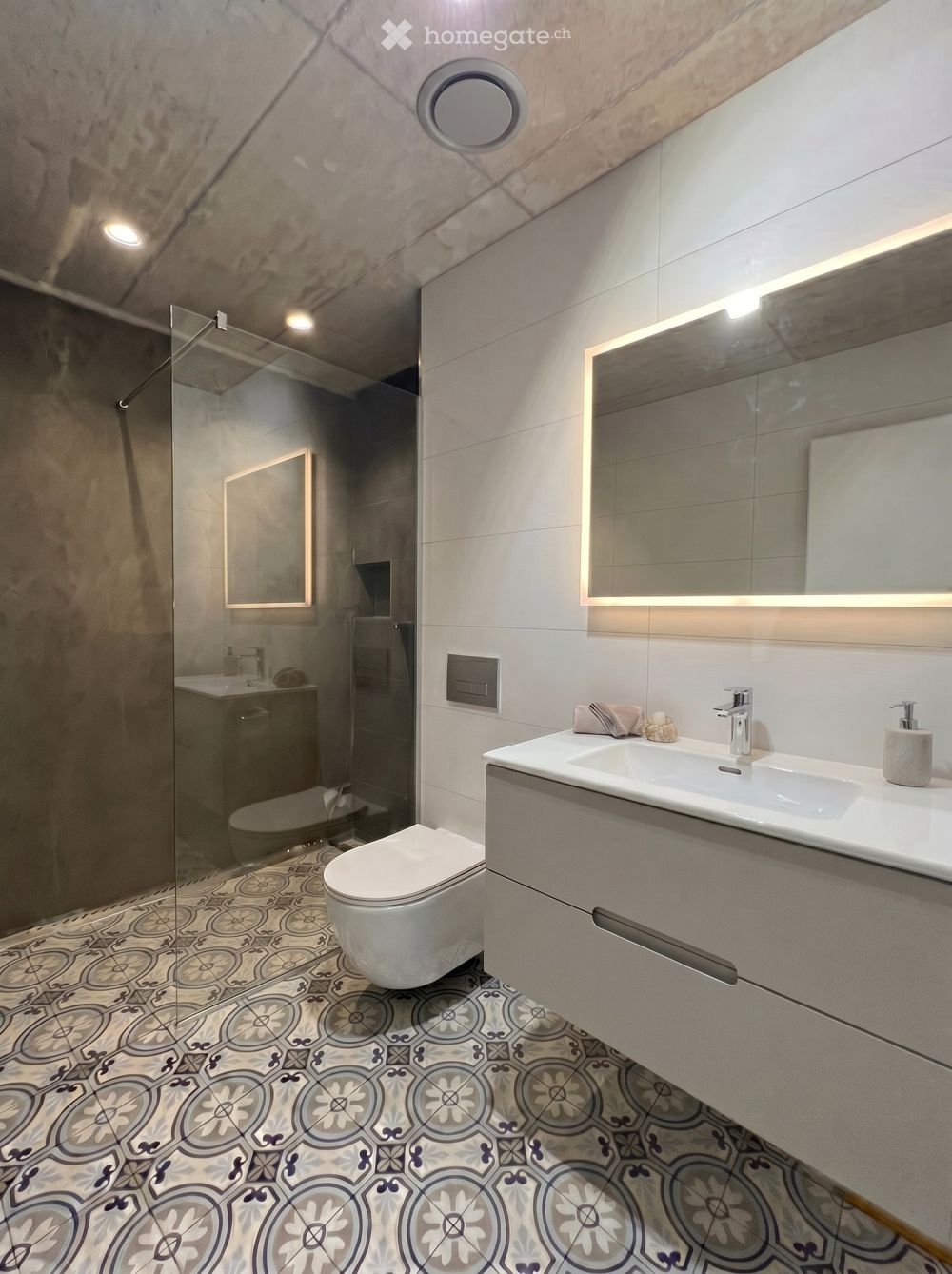 Moderne 4.5-Zimmer-Neubauwohnung mit Balkon, Laubengang und schöner Aussicht in Seedorf BE - Bild 4