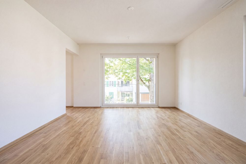 Erstbezug von moderner 3.5-Zimmer-Wohnung mit grosszügigem Balkon! - Bild 3