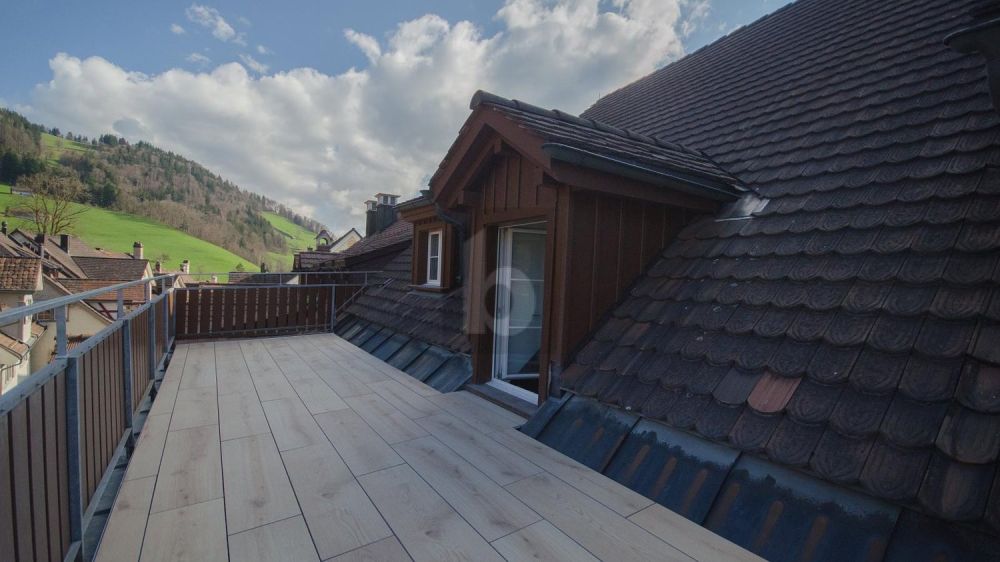 CHARMANT, SONNIG UND TOP-MODERN - Bild 2