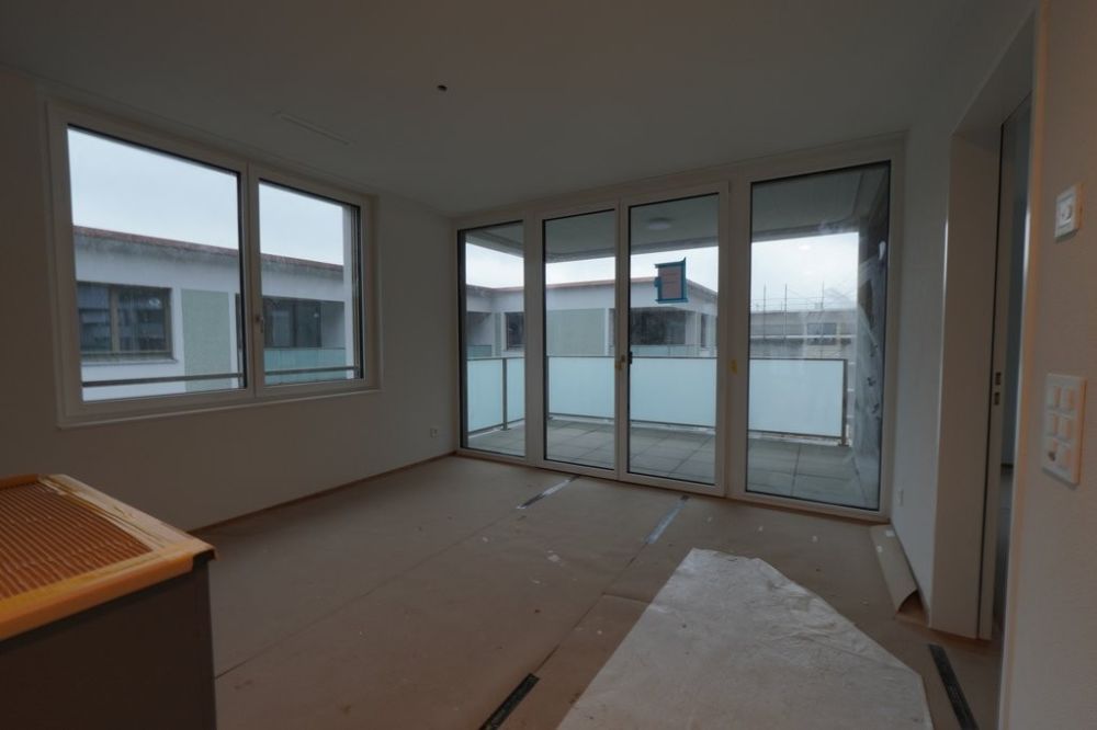 ERSTVERMIETUNG IN LIESTAL - jede Wohnung mit eigenem Waschturm - DSC01611.JPG