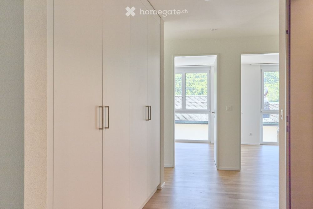 4,5 Zimmer Neubauwohnung mit unverbaubarem Ausblick ins Grüne, in den Naturpark Thal - Bild 8