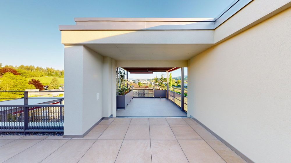 2.5-Zimmer-Penthouse im 6. OG mit grosser Terrasse und Weitsicht - Bild 11