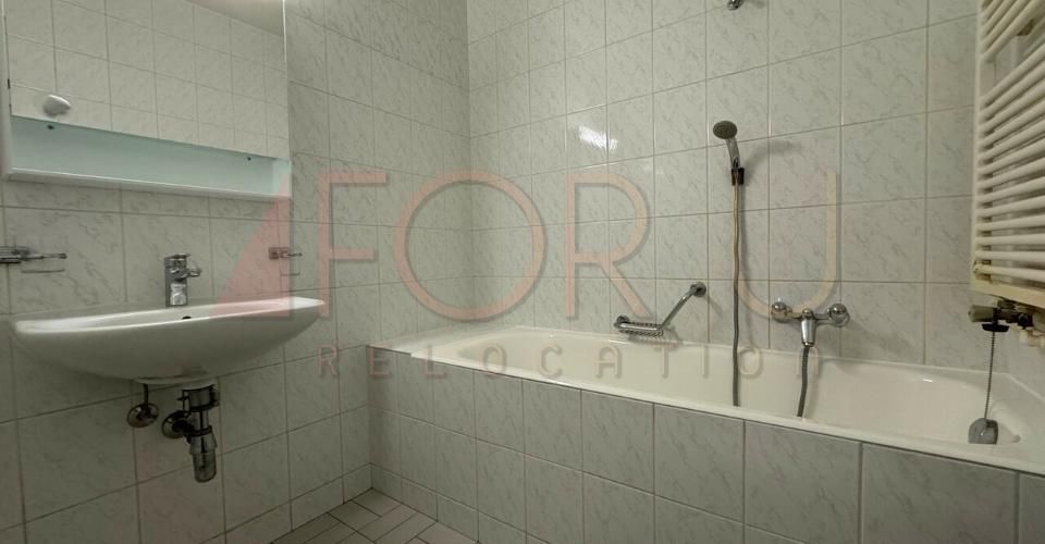 Bel appartement rénové de 1.5 pièces au calme dans les Eaux-Vives - Appartement 1.5 pièces - image - 4