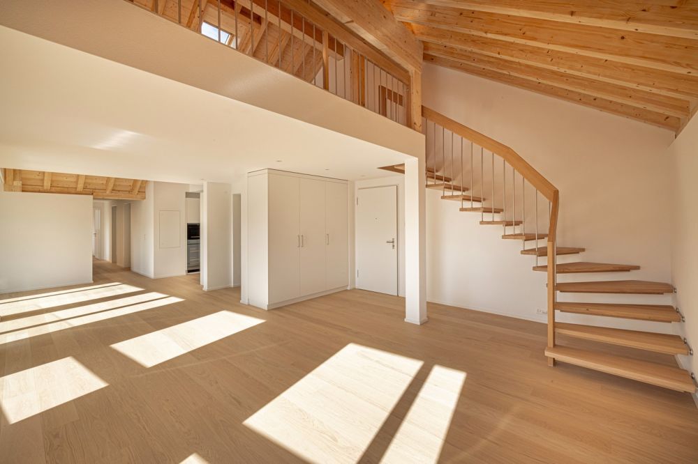 Modernes Wohnen mit Bündner Lebensqualität  Exklusive 5.5-Zimmer-Wohnung in Domat/Ems - Bild 4