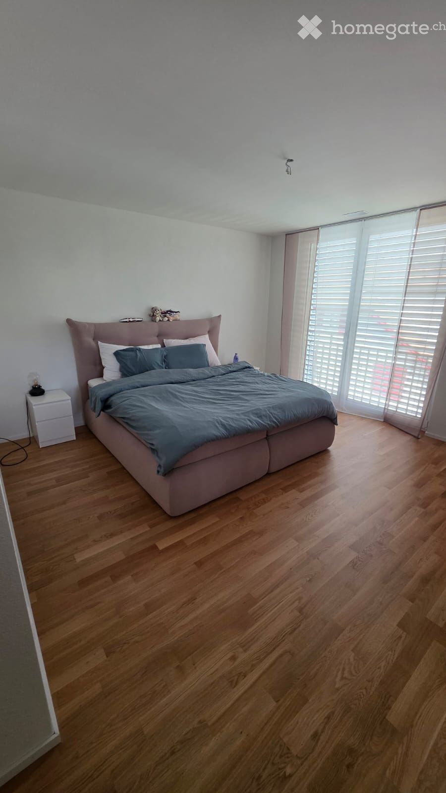 Grosszügige moderne 4 1/2 Zimmerwohnung im Wasserschloss - Bild 9