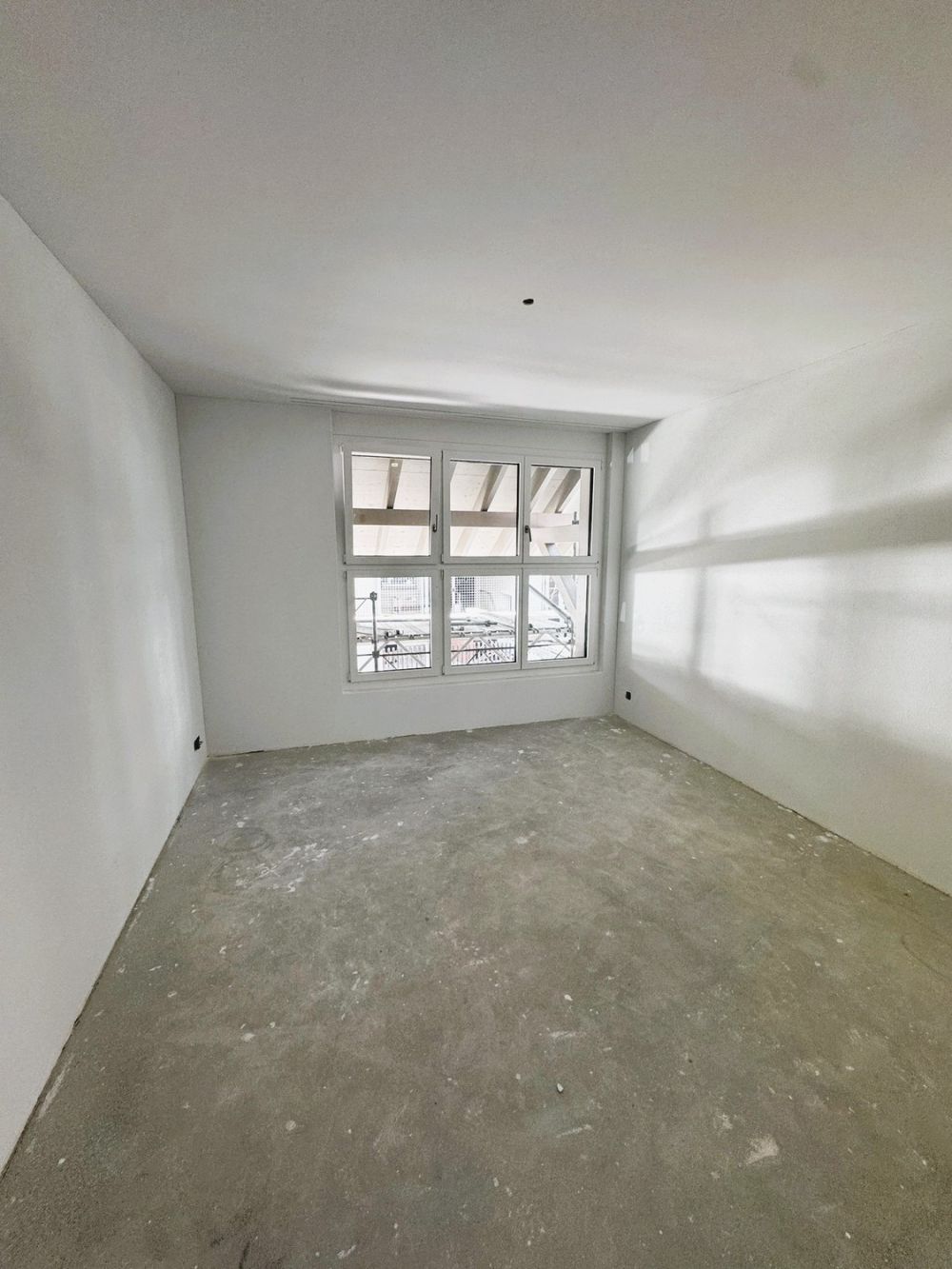 Stilvoll wohnen im Herzen von Hünikon - Zimmer