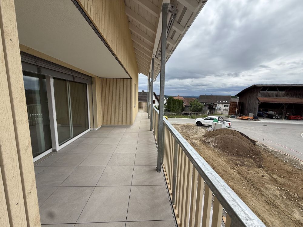 Wohnen mit 32 m² Balkon – mehr Platz draussen als andere drinnen - Bild 3