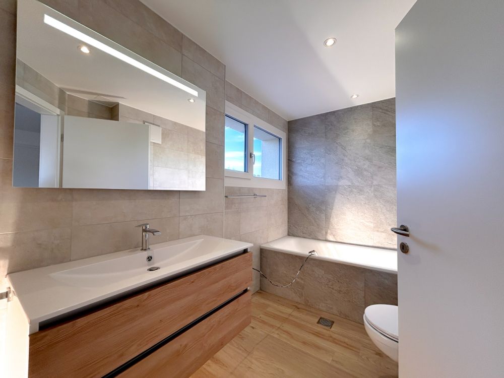 Magnifique 3.5 pièces en première location - Bild 12