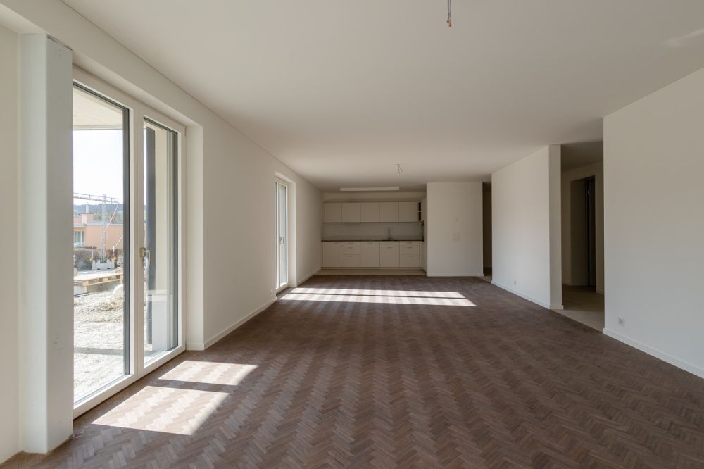 Exklusive 3.5 Zimmerwohnung (100m²) mit 43m² Aussenfläche nahe Zürich - Bild 1