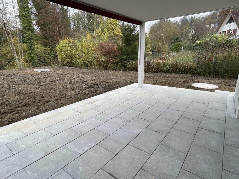 Idyllisches Wohnen - Erstvermietung 4.5-Zimmmer-Wohnung mit grosszügigem Sitzplatz - Bild 12