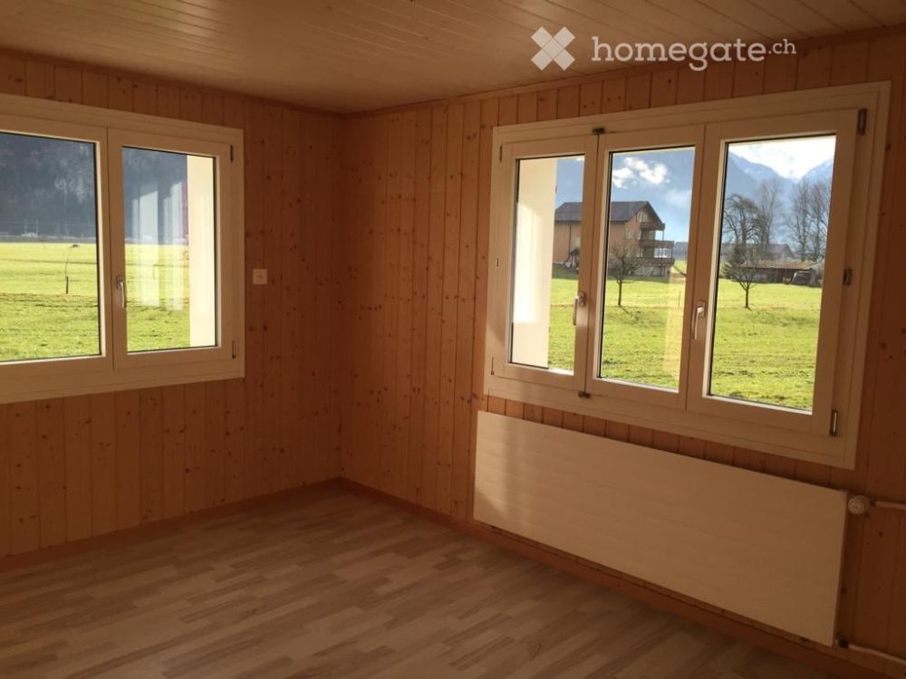 Charmantes kleines 5-Zimmer-Einfamilienhaus mit schöner Aussicht in Erstfeld - Bild 4