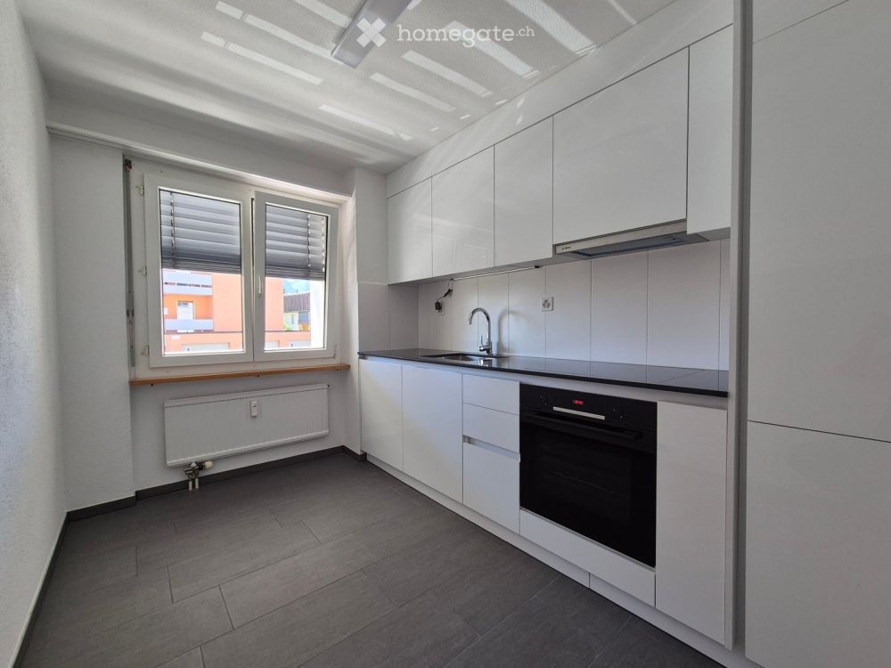 Renovierte Hochparterrewohnung mit viel Tageslicht - Bild 4