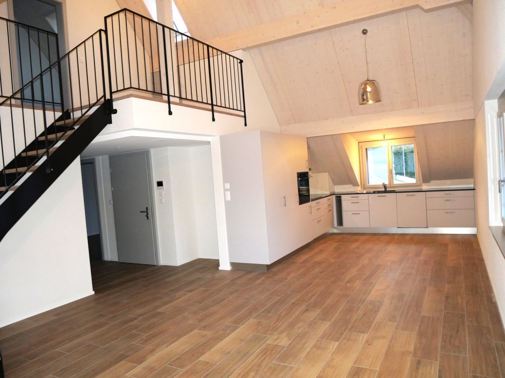 FRIBOURG - BOURGUILLON - MAGNIFIQUE APPARTEMENT DE 4.5 PIECES EN - Bild 2