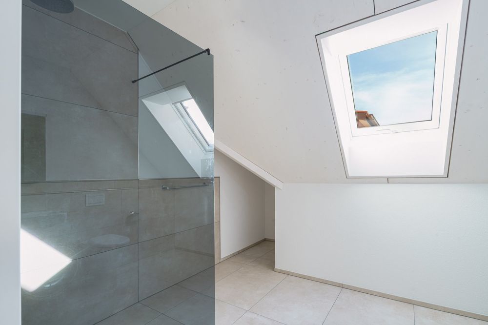 Moderne 4-Zimmer-Dachwohnung an ruhiger Lage - Bild 9