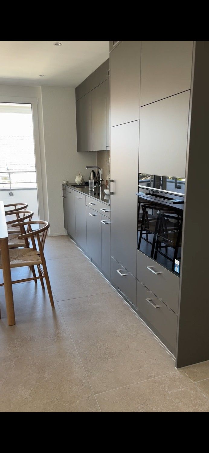 Wunderschöne modere Wohnung mit Balkon in Zürich Altstetten - Bild 9