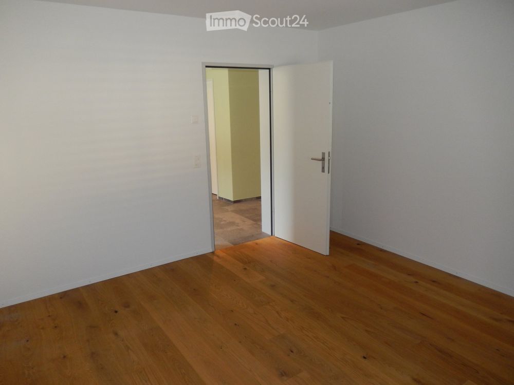 3,5 Zimmer Dachwohnung, moderner Standart mit zusätzlich grosser Galerie - Bild 3