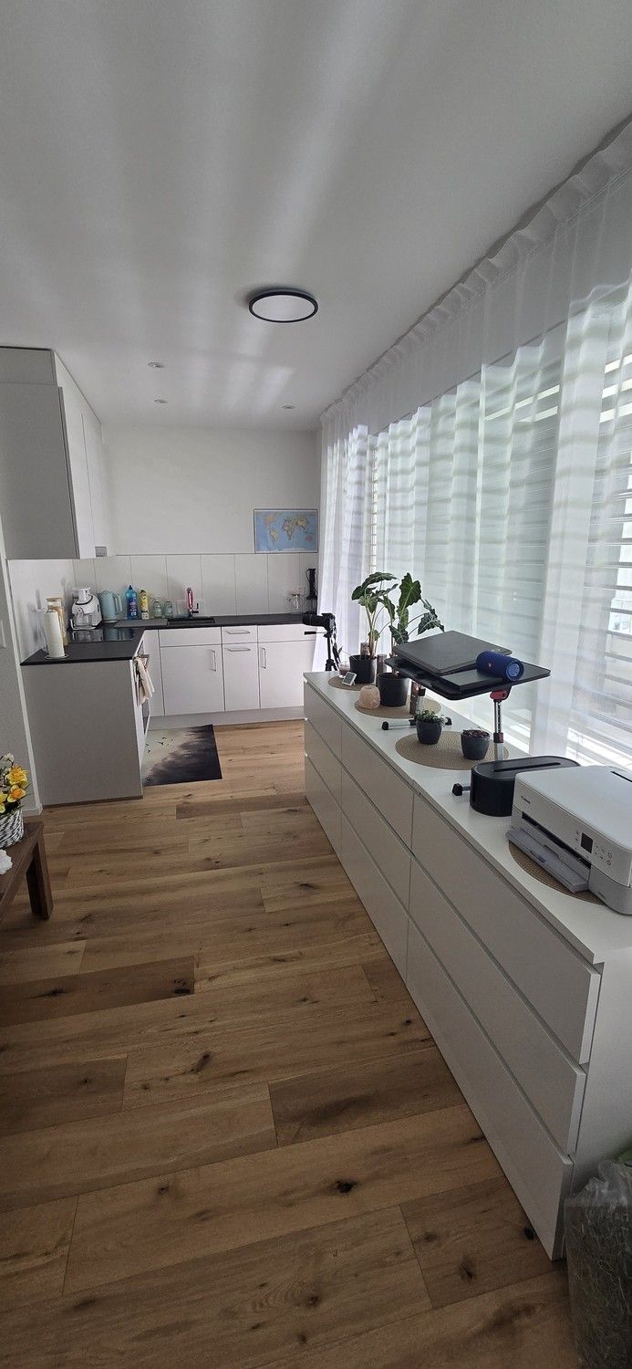 Helle 2,5-Zimmer-Wohnung mit Balkon in Balsthal ( Baujahr 2025) - Bild 4
