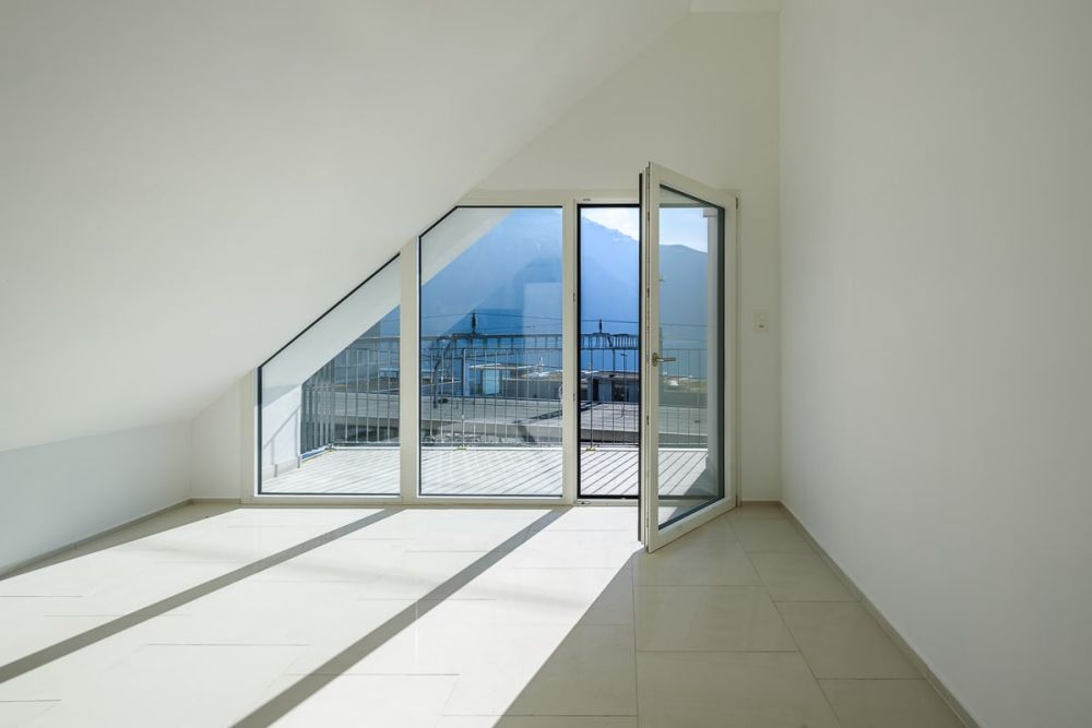 Moderne Dachwohnung mit Aussicht auf den Zugersee - Bild 2