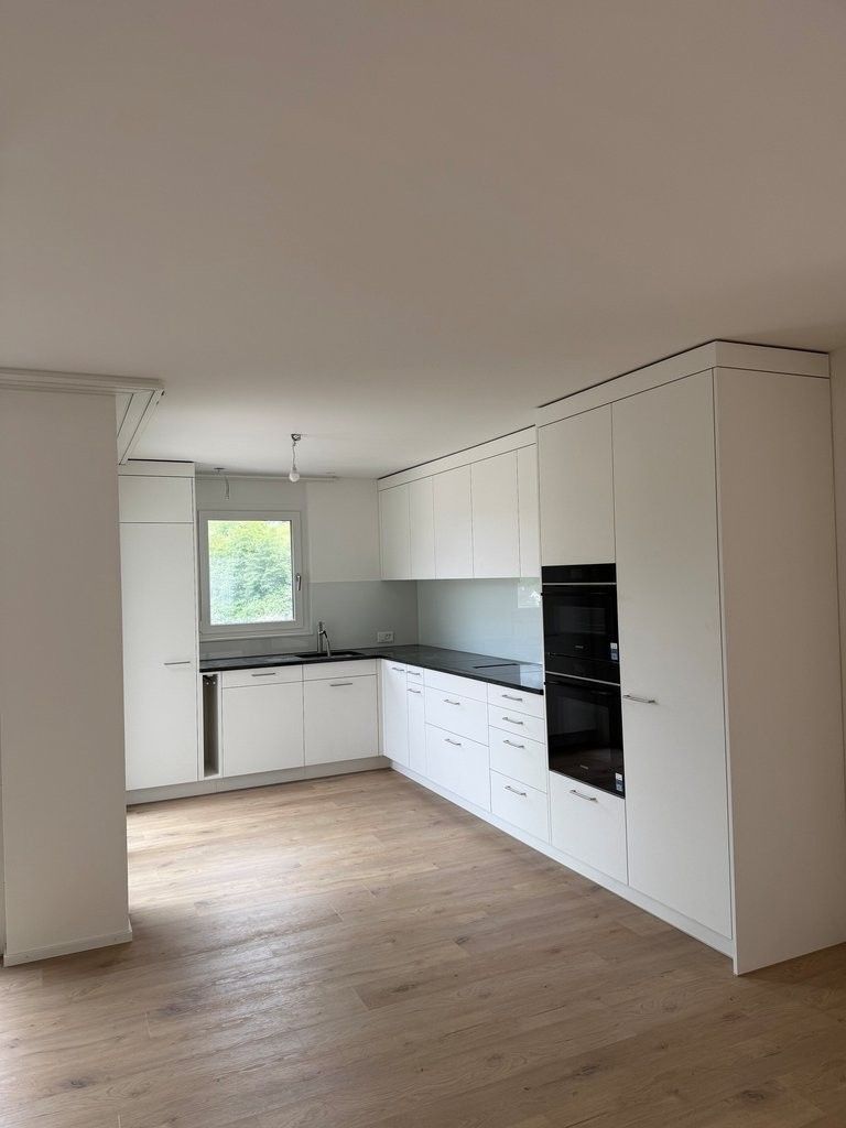 ERSTVERMIETUNG - exklusive Attikawohnung mit 3 Terrassen - Küche
