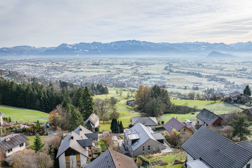 4.5-Zimmer-Wohnung - 4.5-Zimmer-Wohnung - 9