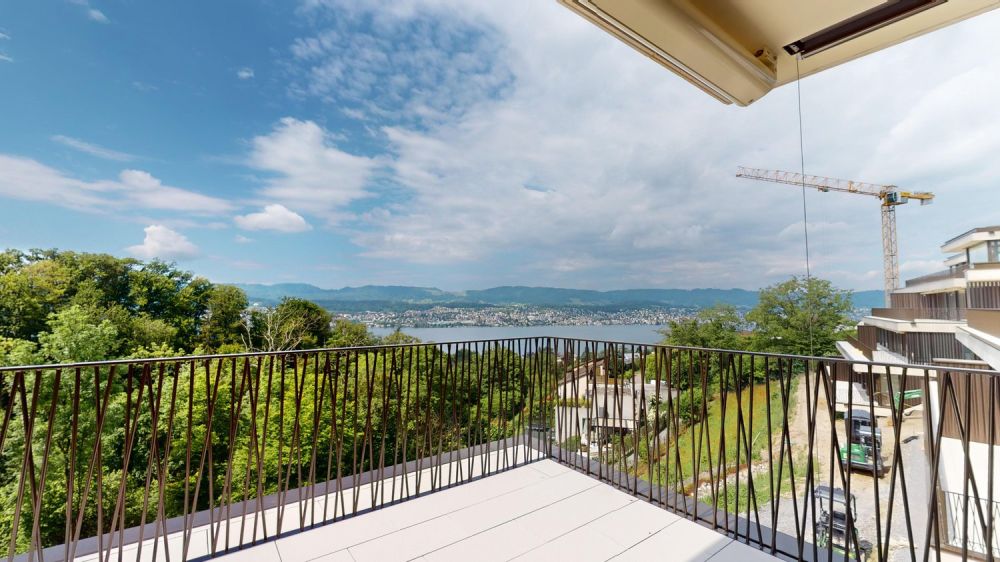 3.5 Zimmerwohnungen im 1. OG am Südhang mit Seesicht - Bild 1