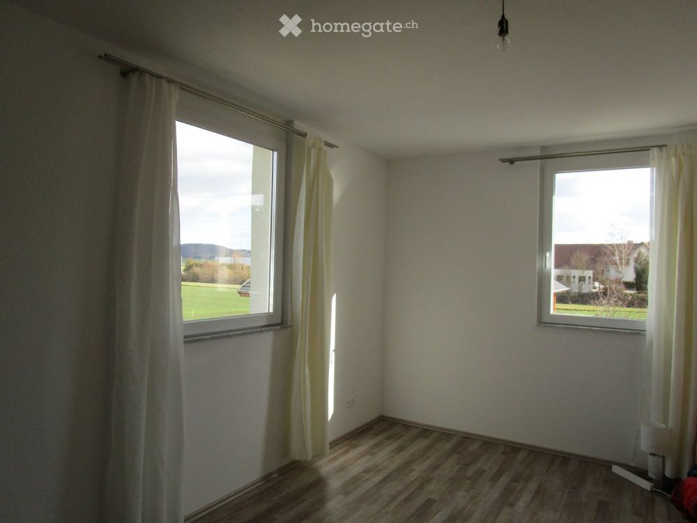 *Top grosse Neubauwohnung 110m2 mit Balkon - Bild 3