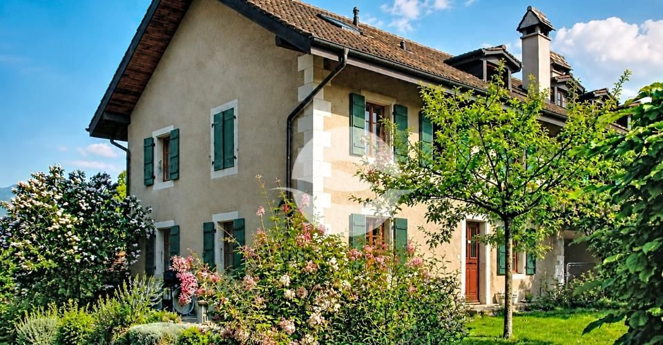 Belle maison de village rénovée - Maison 7.5 pièces - image - 1