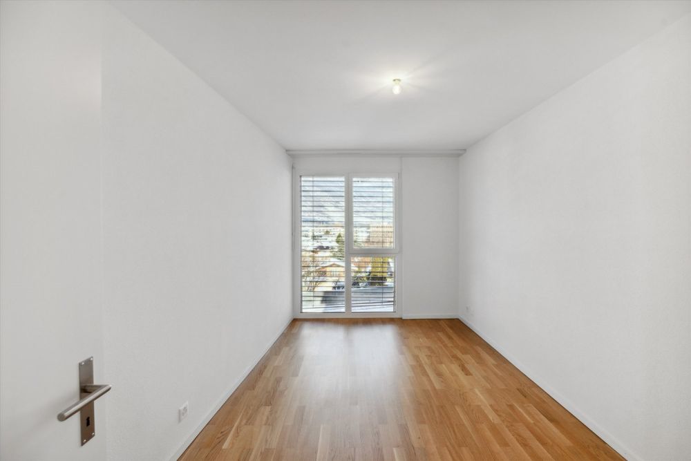 4.5 pièces moderne de 103m2 avec balcon - Zimmer