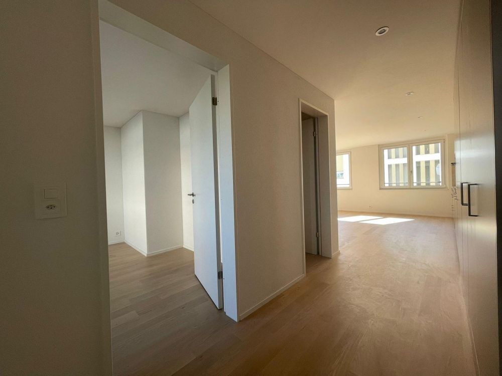 Moderne 3.5 Zimmer-Neubauwohnung direkt beim Bahnhof Aadorf - Bild 4