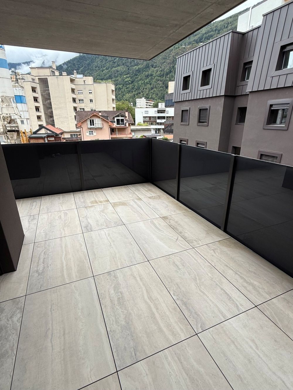2.5 pces au 2ème étage - Rue des Epineys 11D à Martigny - Bild 4