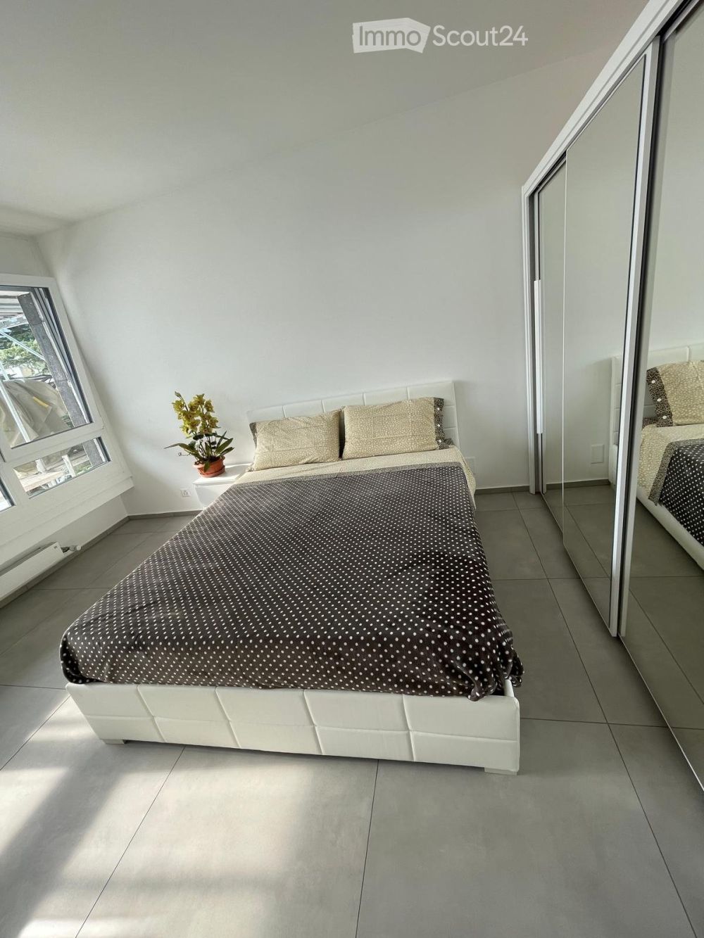 Modernes 2.5-Zimmer-Wohnung in einem Neubau in Chiasso - Bild 4