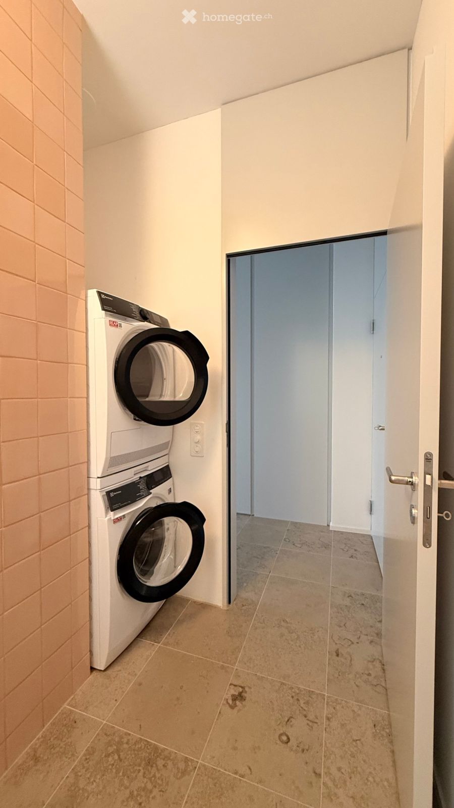 Moderne 4.5-Zimmer-Neubauwohnung mit Balkon in Ennetbaden - Bild 13