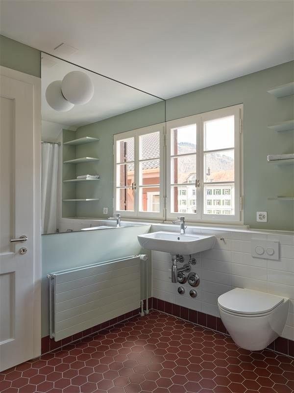 Erstvermietung nach Totalsanierung - Badezimmer