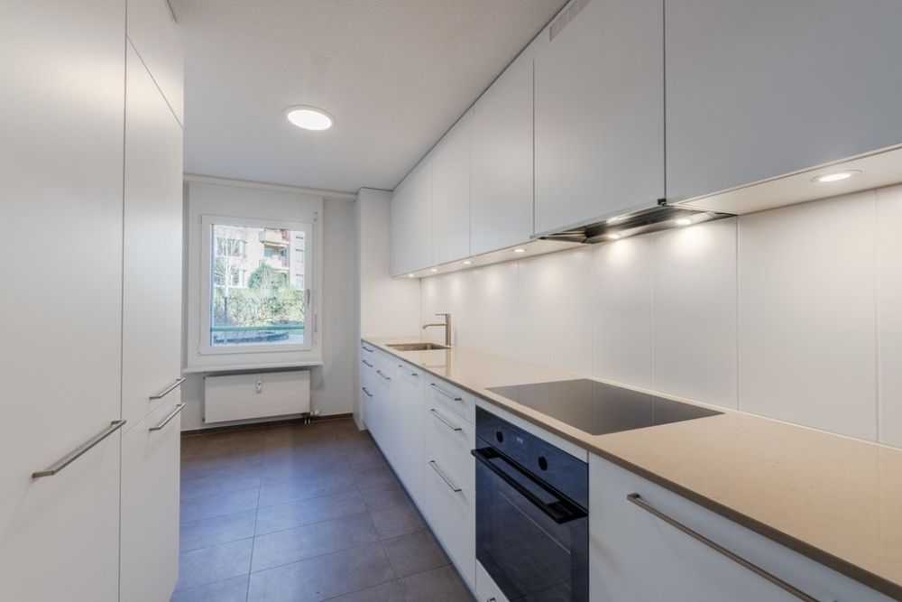 ERSTBEZUG - Moderne, renovierte Wohnungen für Paare und Einzelpersonen - Küche