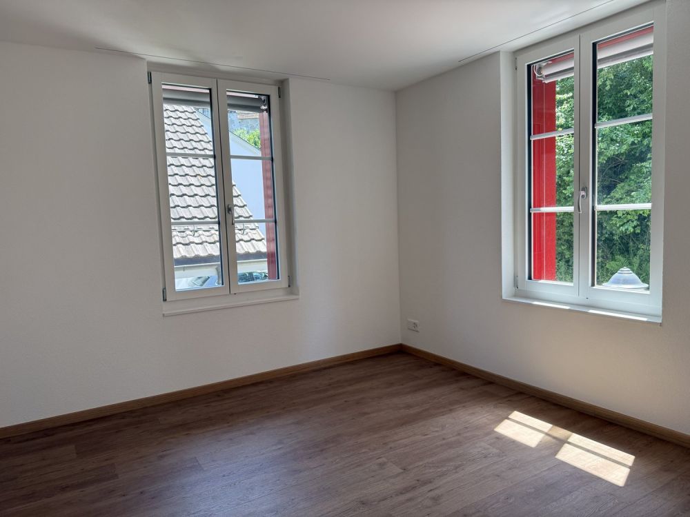 Kernsanierte zentral gelegene 2-Zim-Wohnung - Bild 4